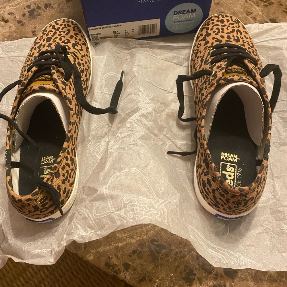 Keds Champion leopard print. Sz 7